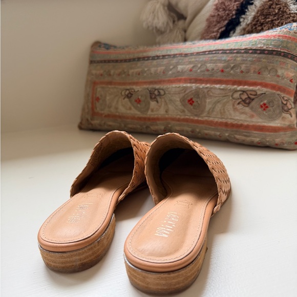 Mi.iM woven pointed toe mules - 6.5 - Picture 4 of 9